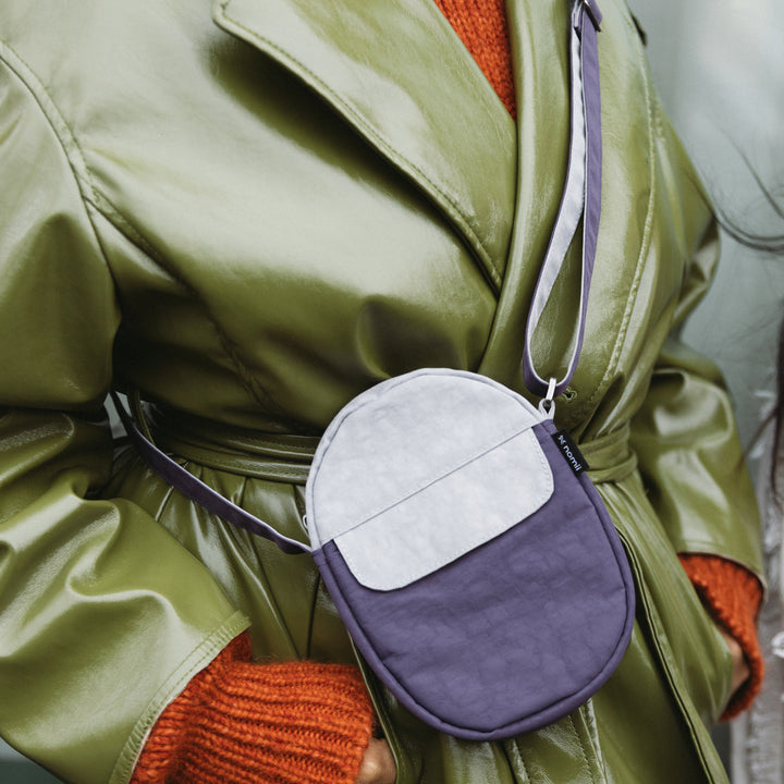 #color_amethyst-rocket-grey
